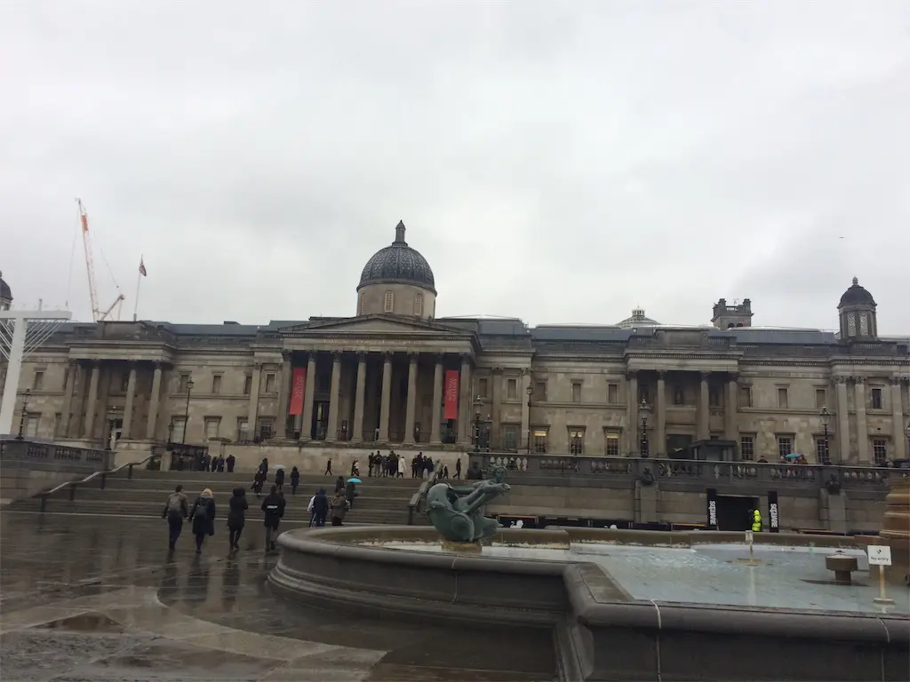 どの天気予報が当たる 冬のイギリス街歩き 防寒と雨対策 旅とアロマ どの天気予報が当たる 冬のイギリス街歩き 防寒と雨対策 旅とアロマ