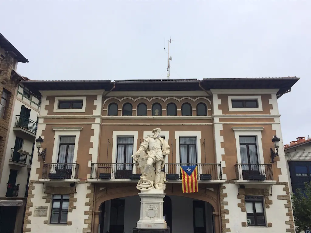 もう一度行きたいスペインの海辺の町 ゲタリア 美食とチャコリ 旅とアロマ もう一度行きたいスペインの海辺の町 ゲタリア 美食とチャコリ 旅とアロマ
