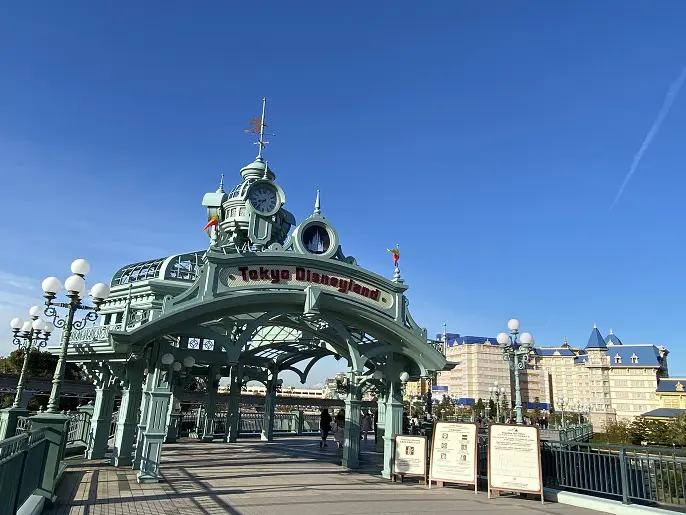 いつもと違う コロナ禍の東京ディズニーランドのフード ポップコーンは食べられる 旅とアロマ