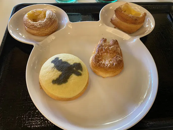 21年3月 シャーウッドガーデンレストランで朝食を 春の東京ディズニーランド 旅とアロマ 21年3月 シャーウッドガーデンレストランで朝食を 春の東京ディズニーランド 旅とアロマ