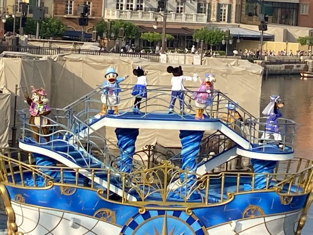 コロナ対策万全 ディズニーシーの楽しみ方 旅とアロマ コロナ対策万全 ディズニーシーの楽しみ方 旅とアロマ